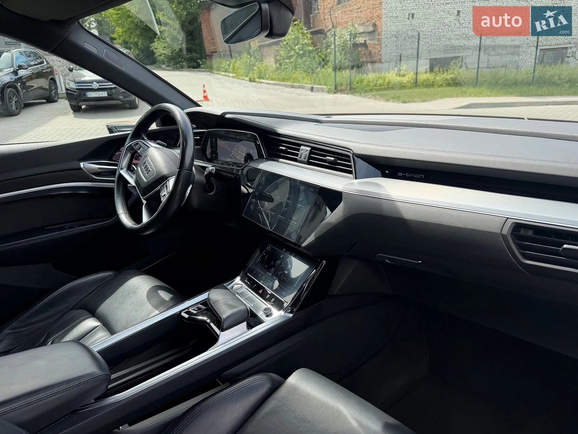 2019 Audi e-tron - мініатюра 48