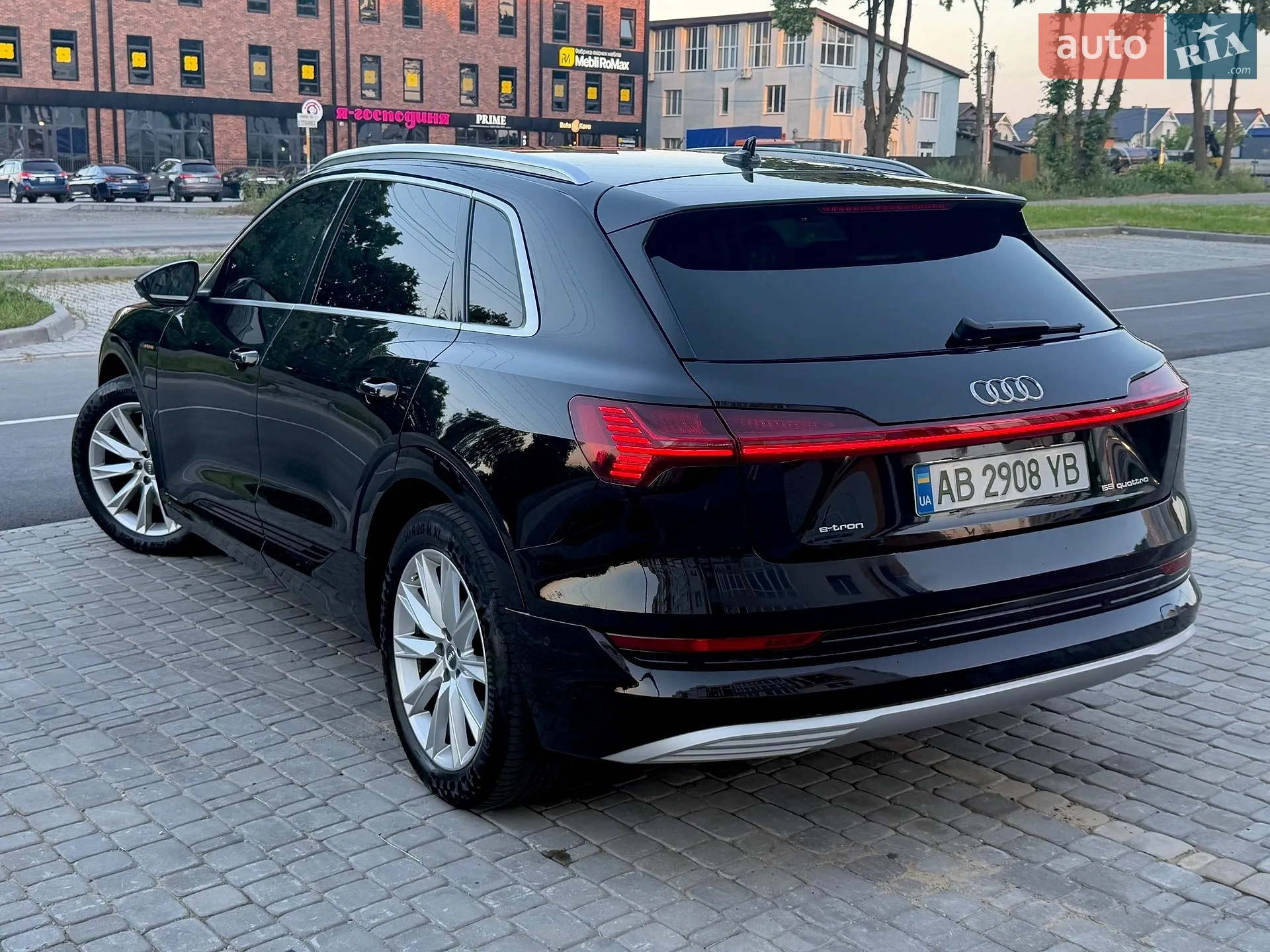 2019 Audi e-tron - мініатюра 39