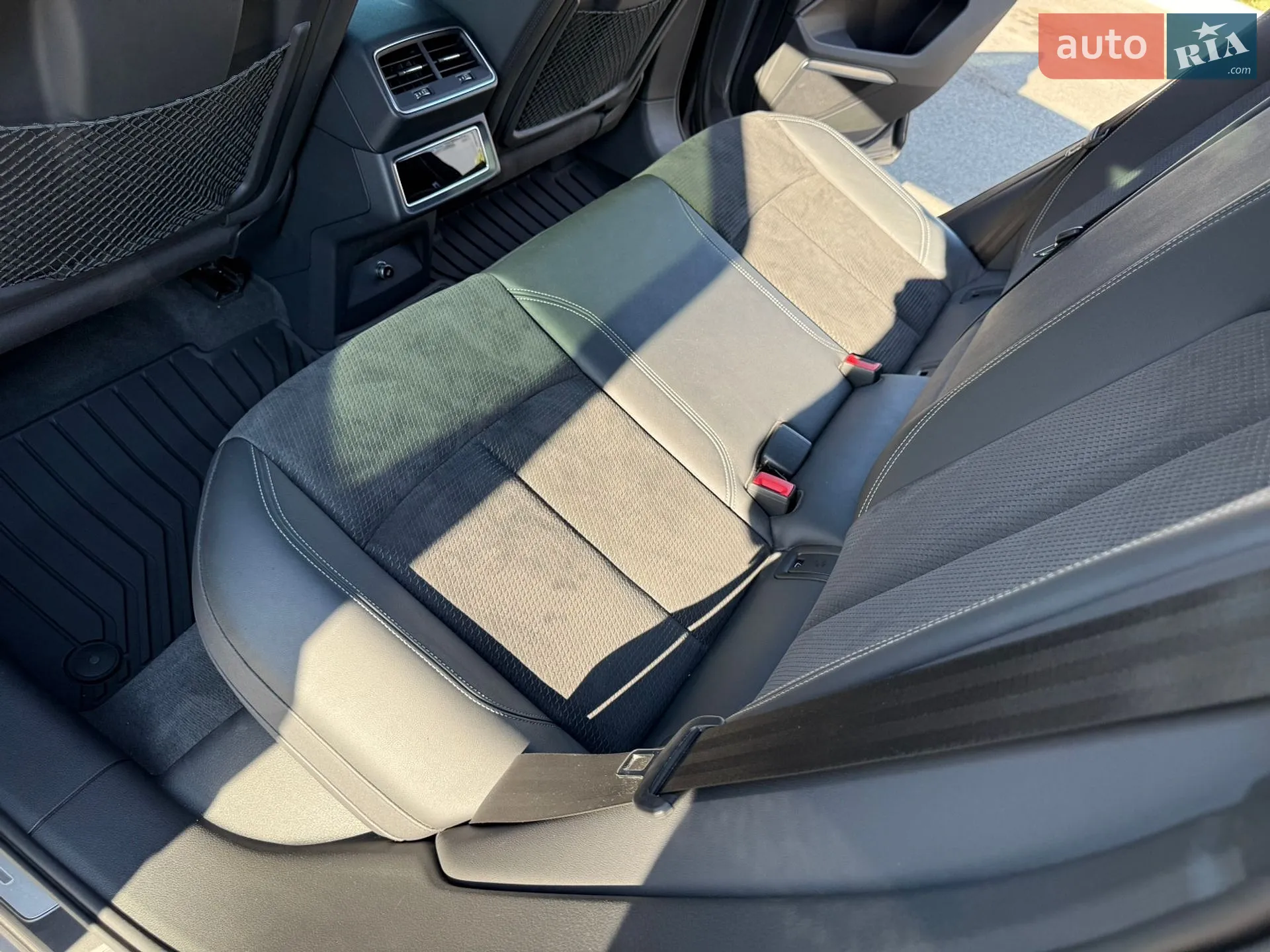 2020 Audi e-tron - мініатюра 33