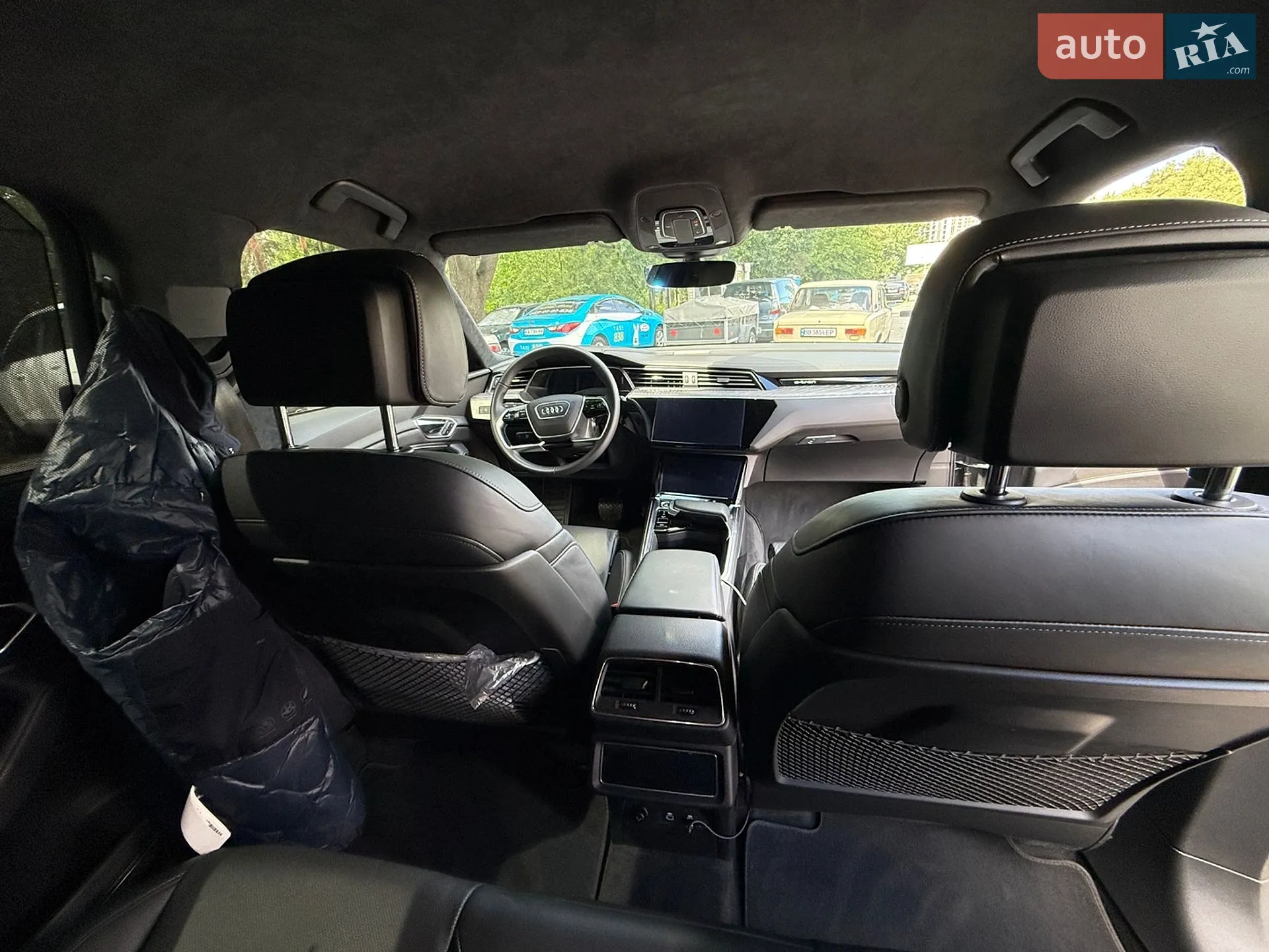 2020 Audi e-tron - мініатюра 17