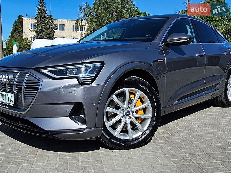 Внедорожник / Кроссовер Audi e-tron 2020 в Тернополе Внедорожник / Кроссовер Audi e-tron 2020 в Тернополе