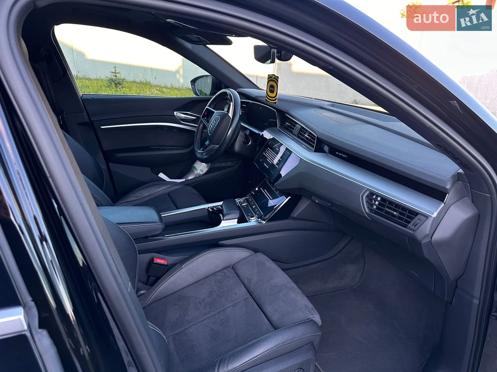 2022 Audi e-tron - мініатюра 16