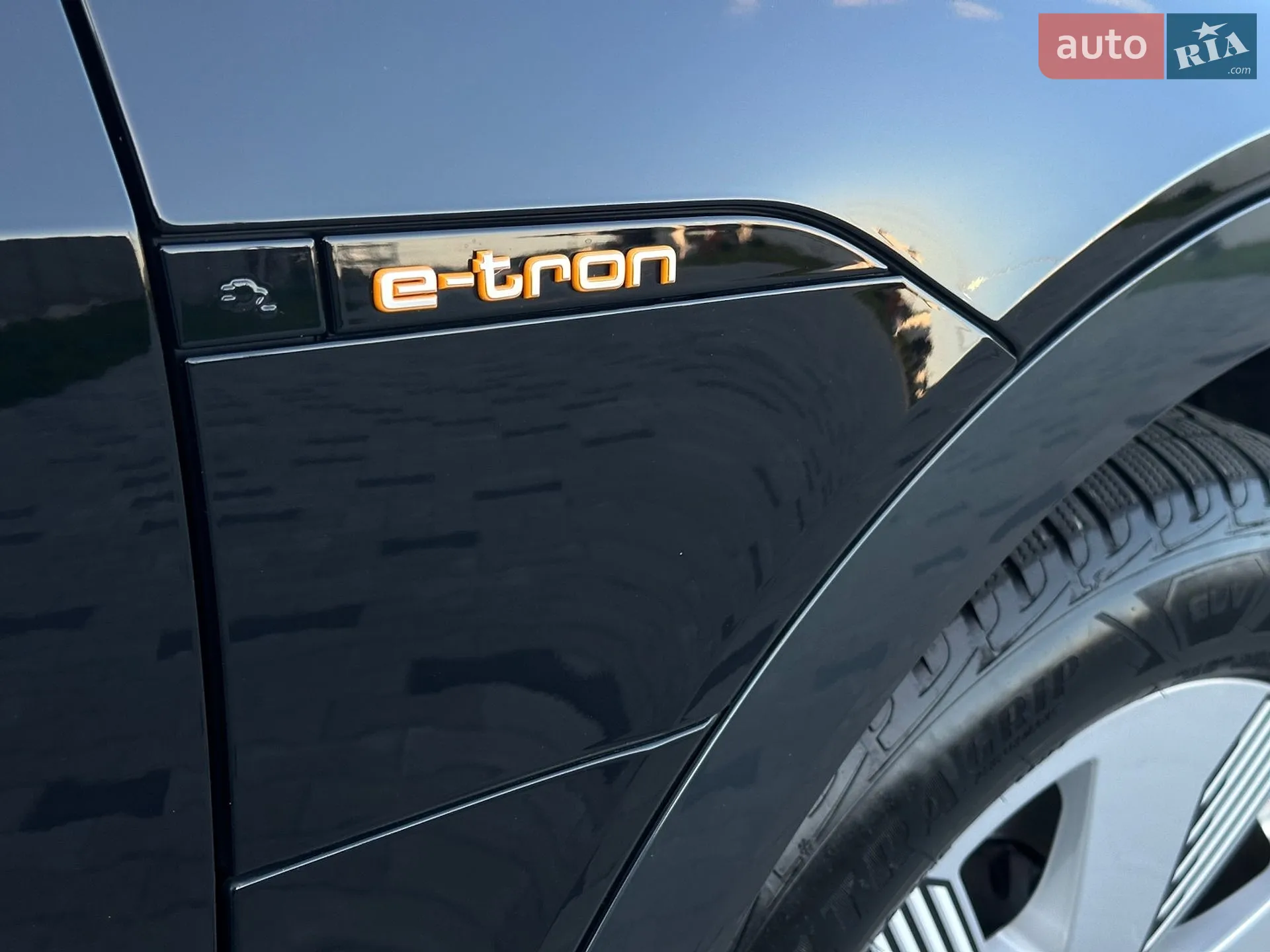 2022 Audi e-tron - мініатюра 22
