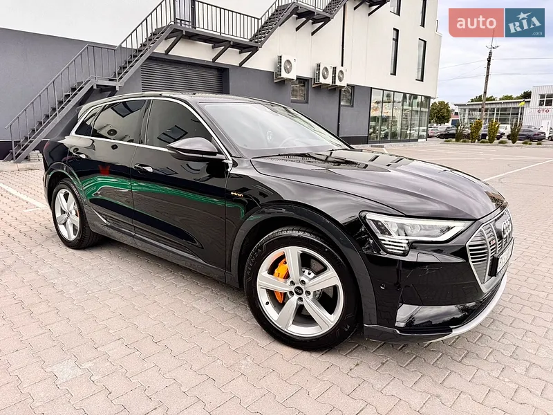 Audi e-tron 2022