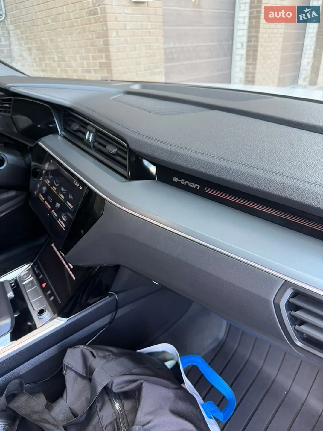 2019 Audi e-tron - мініатюра 20