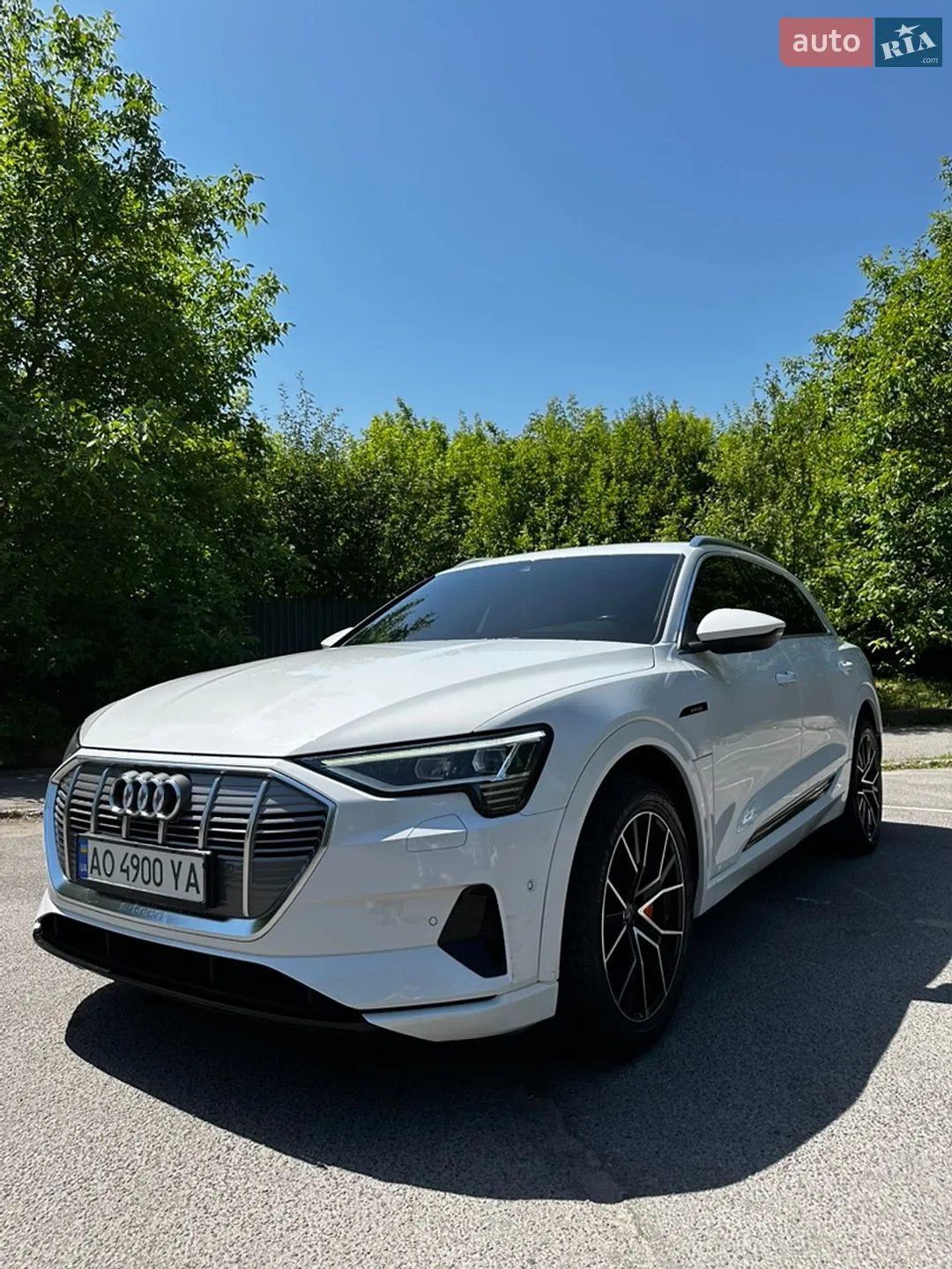 2020 Audi e-tron - фото 1