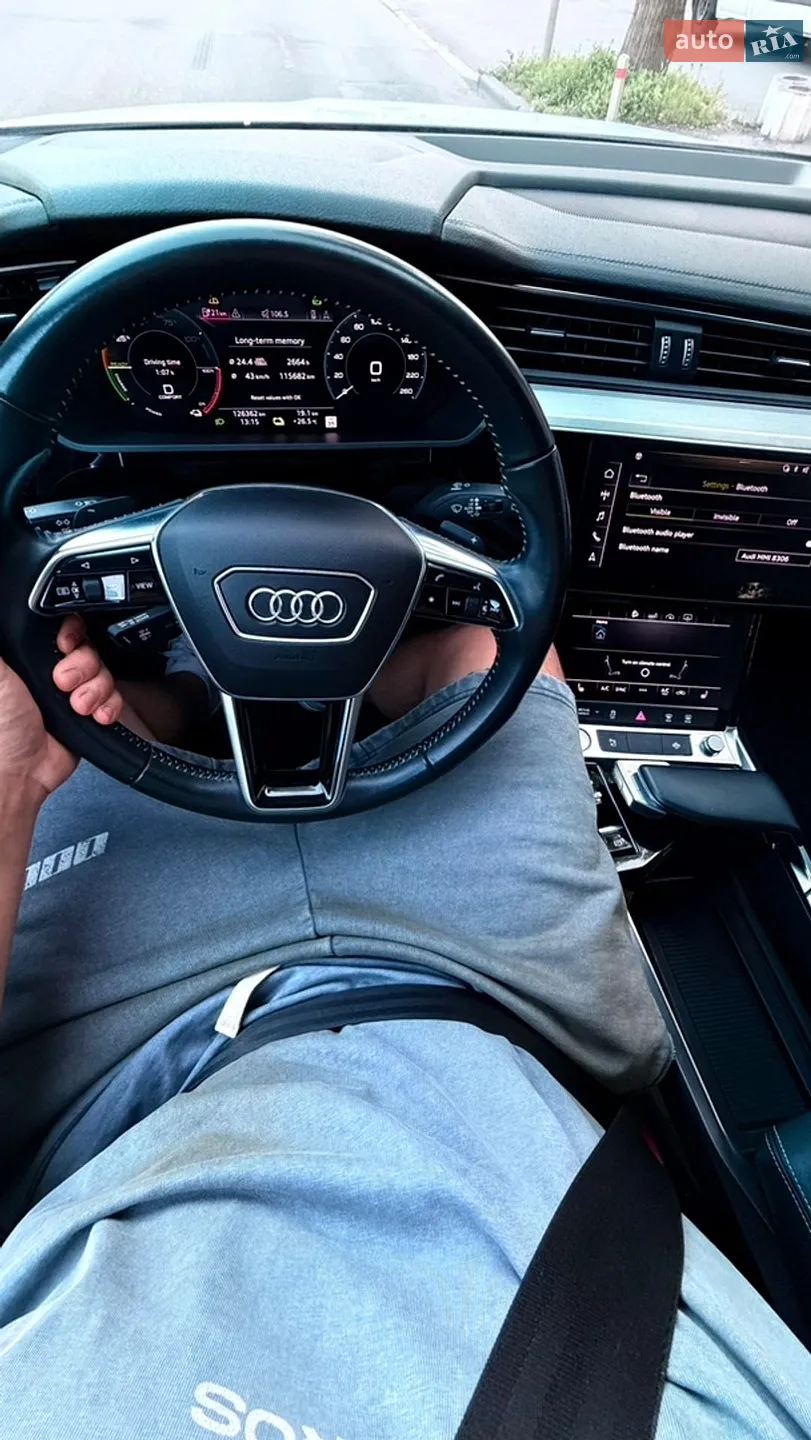 2019 Audi e-tron - мініатюра 16