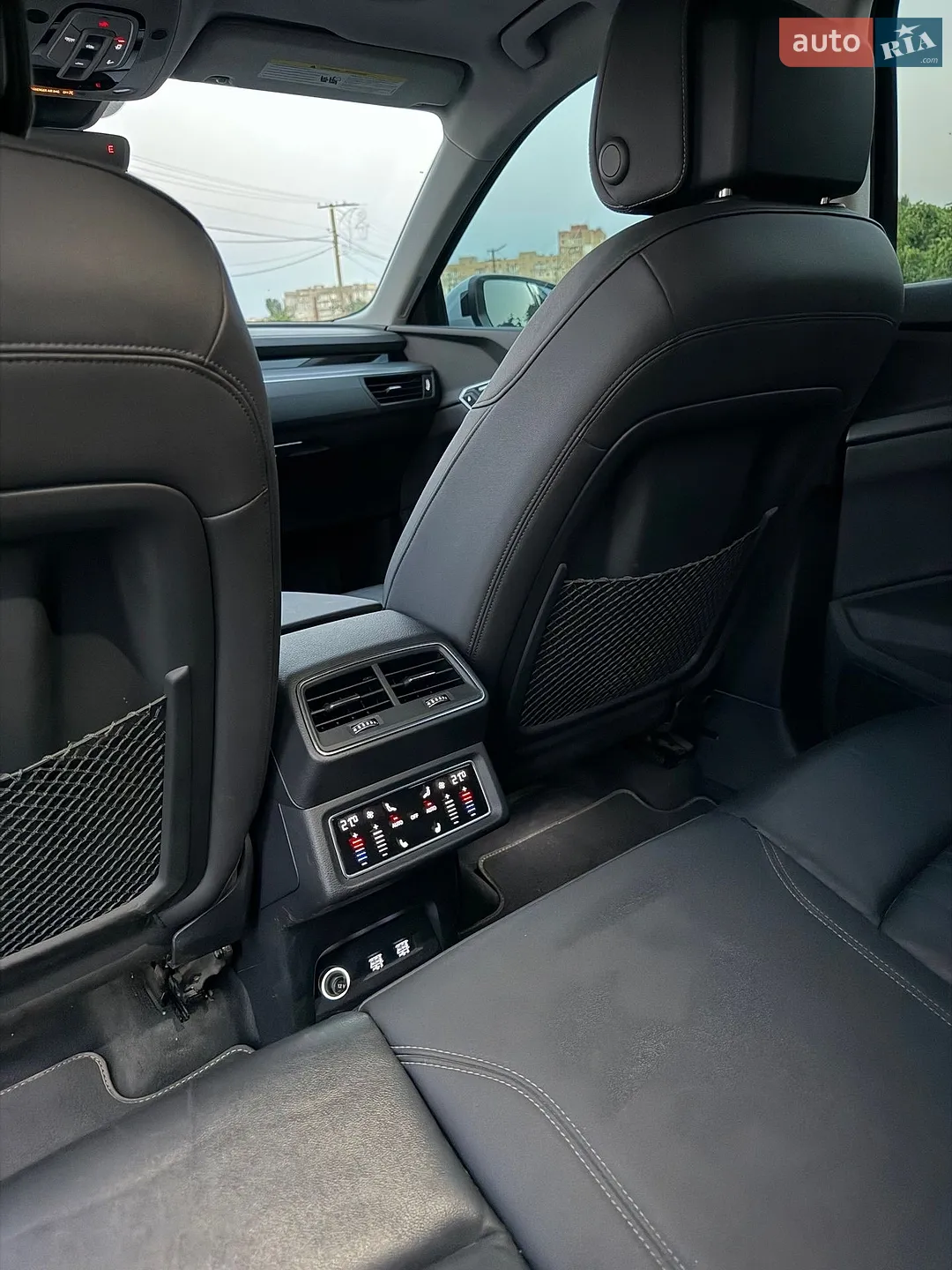 2019 Audi e-tron - мініатюра 13