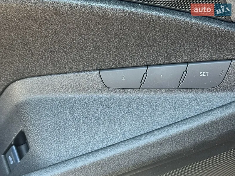 Audi e-tron 2022 VIN WAUZZZGE7NB031984 фото оголошення 11 з 52
