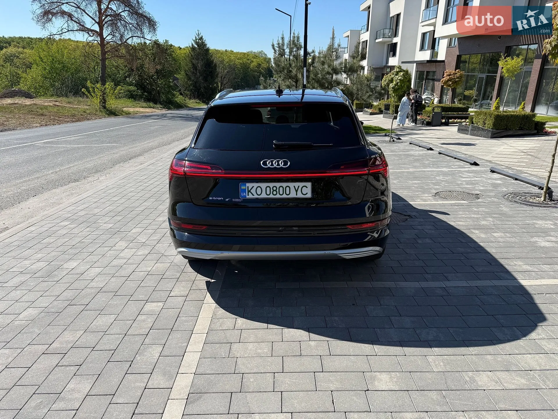 2019 Audi e-tron - мініатюра 8