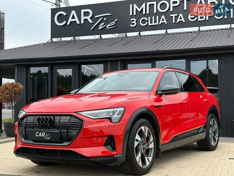 Audi e-tron 2019