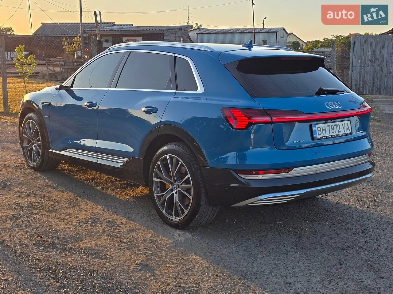 2020 Audi e-tron - мініатюра 14
