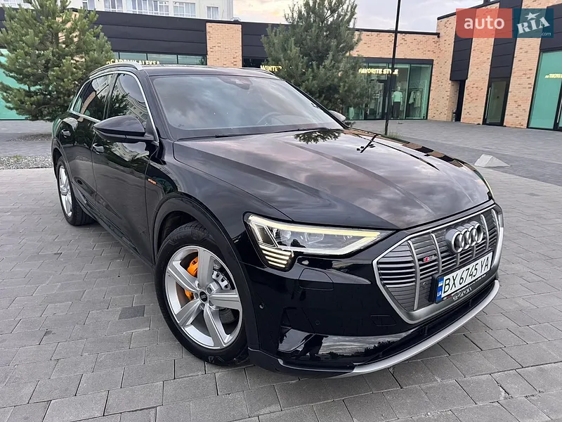Audi e-tron 2022