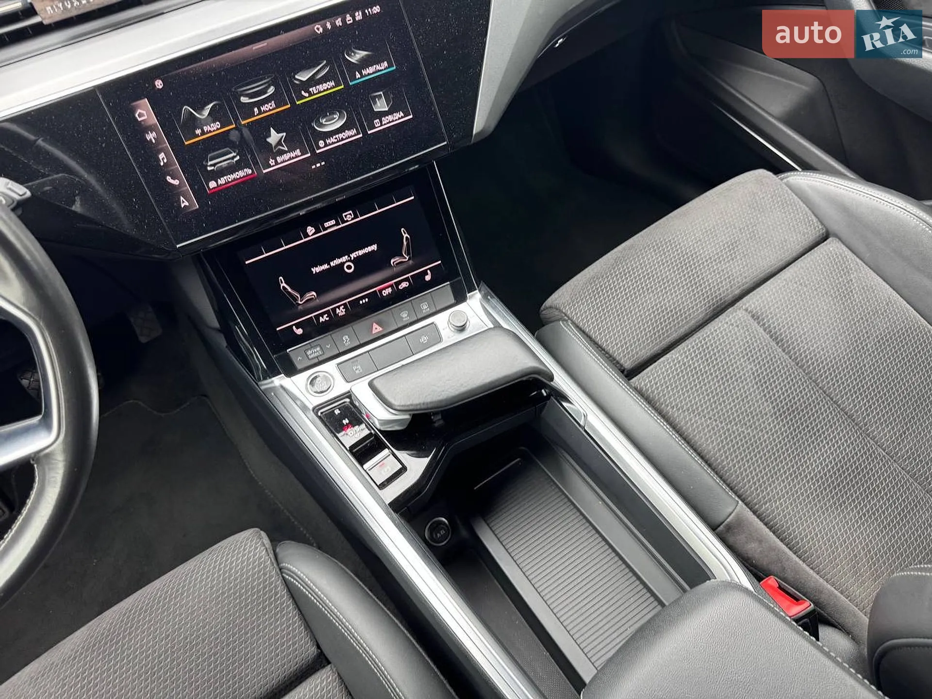 2021 Audi e-tron - мініатюра 18