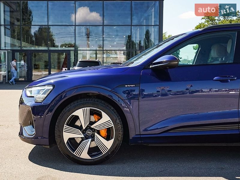 Позашляховик / Кросовер Audi e-tron 2021 в Харкові фото 6 Позашляховик / Кросовер Audi e-tron 2021 в Харкові