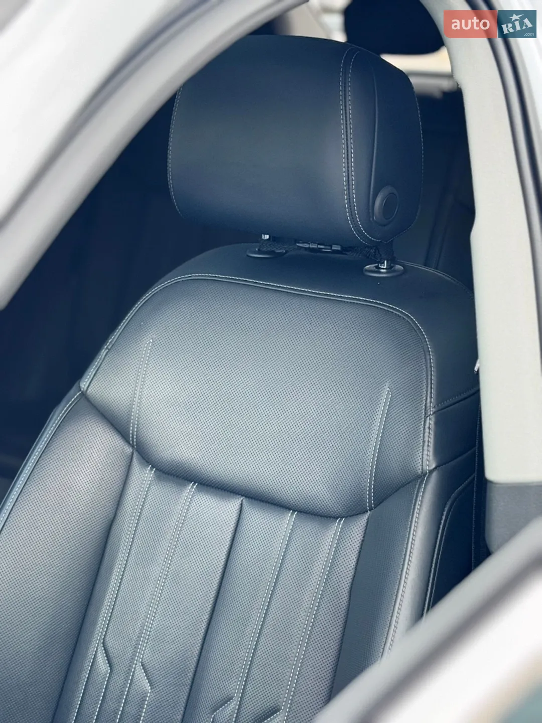 2019 Audi e-tron - мініатюра 23