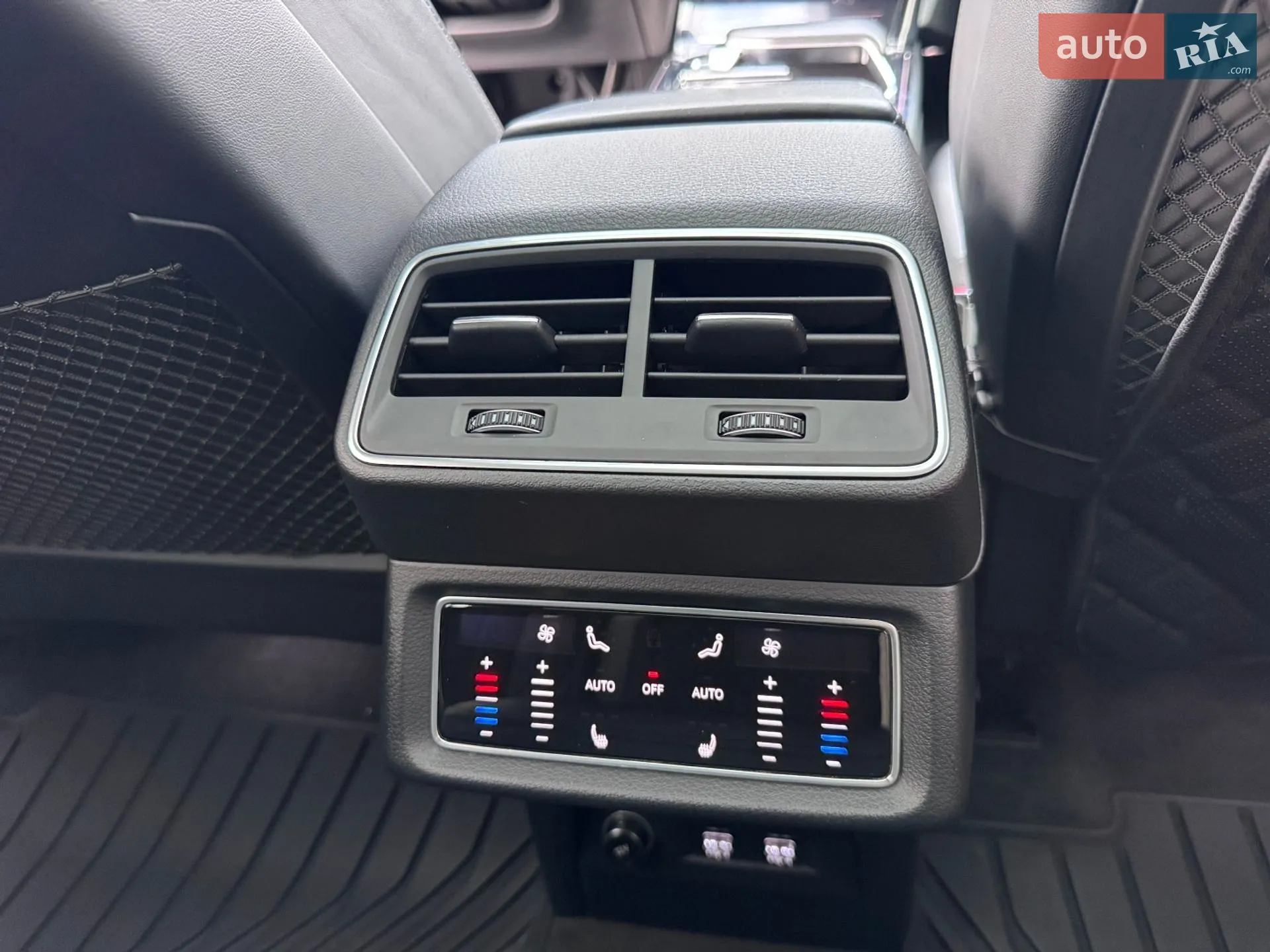 2019 Audi e-tron - мініатюра 30
