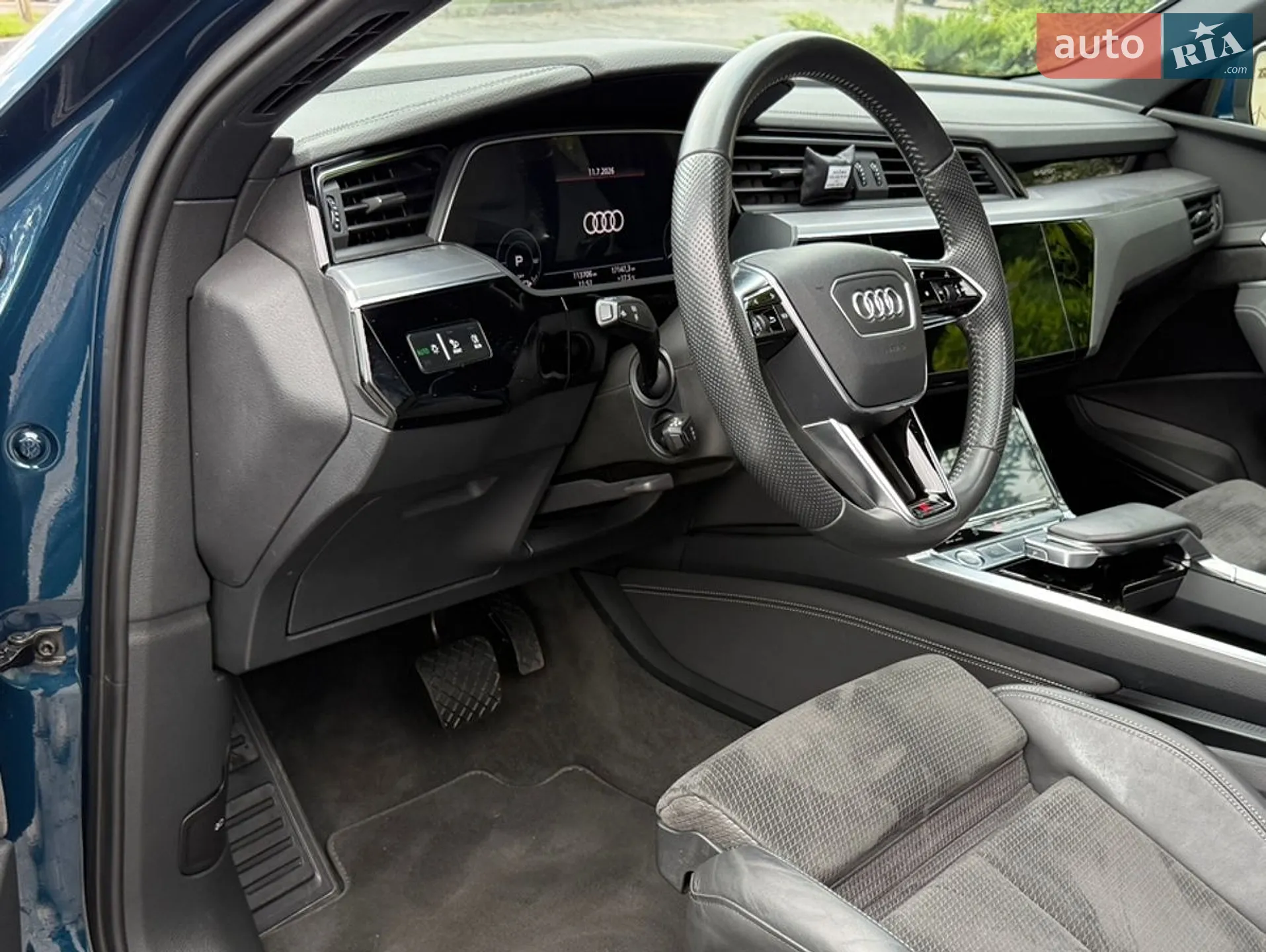 2019 Audi e-tron - мініатюра 8