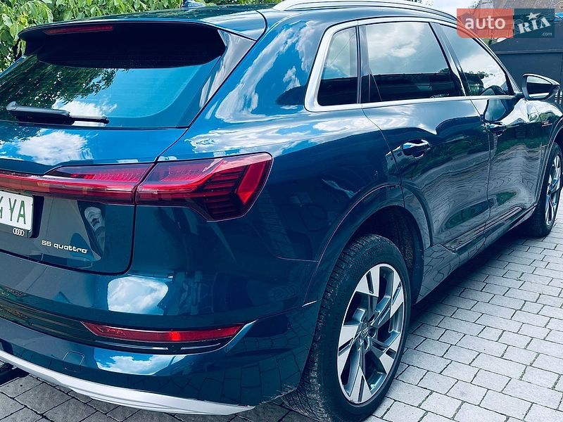 Внедорожник / Кроссовер Audi e-tron 2019 в Бродах