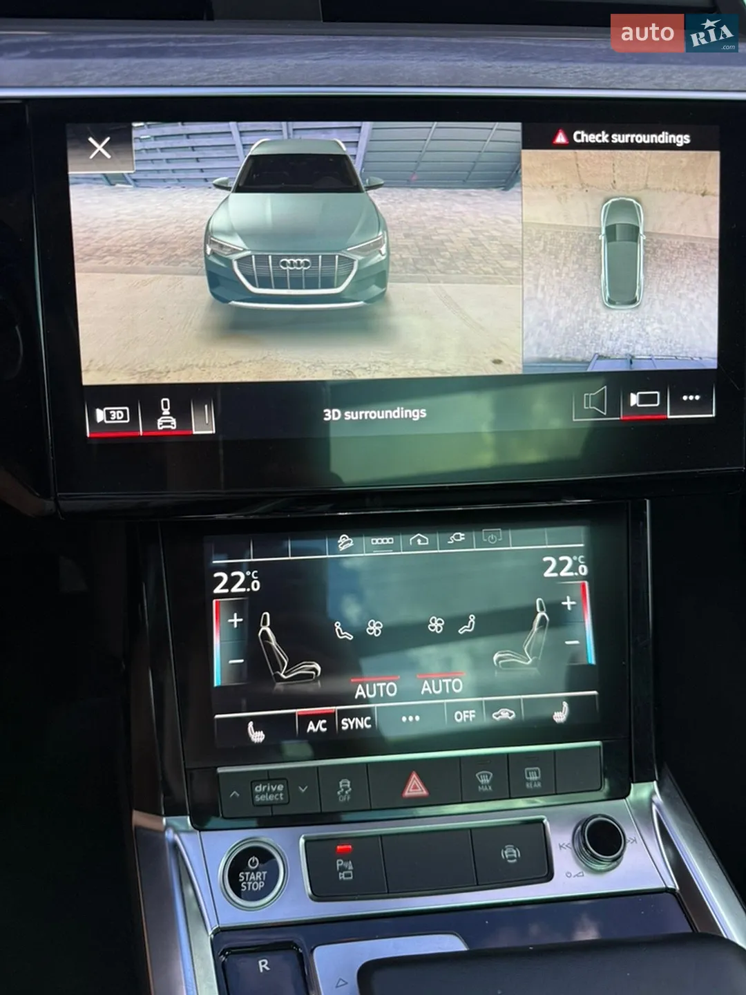 2021 Audi e-tron - мініатюра 14