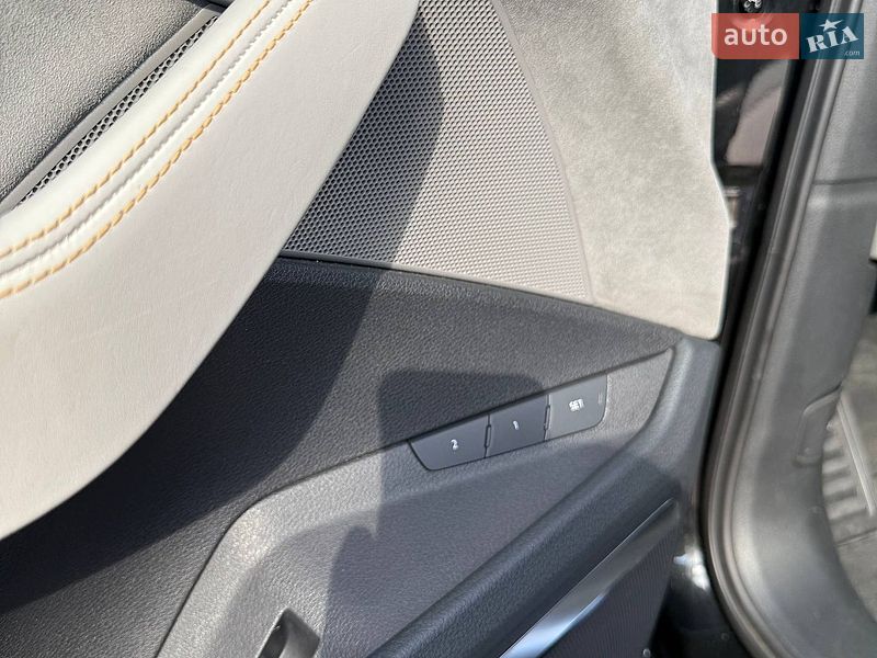 Внедорожник / Кроссовер Audi e-tron 2019 в Ирпене