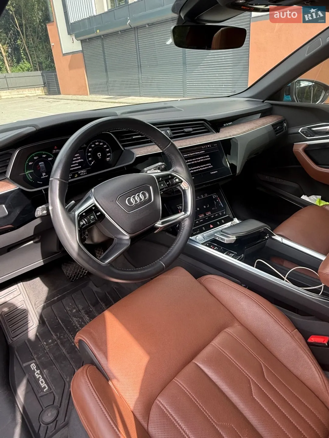 2019 Audi e-tron - мініатюра 8