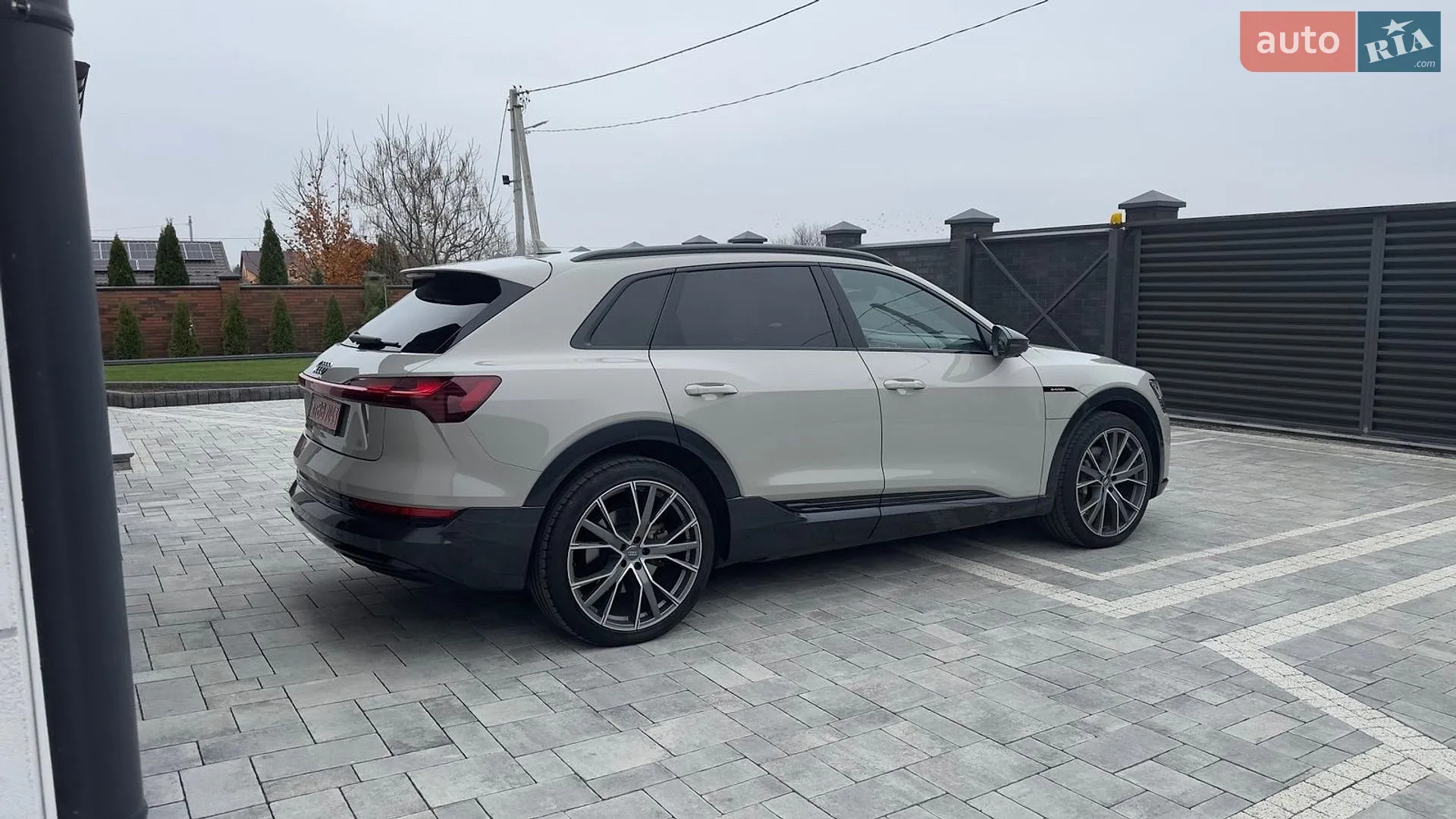 2019 Audi e-tron - мініатюра 8