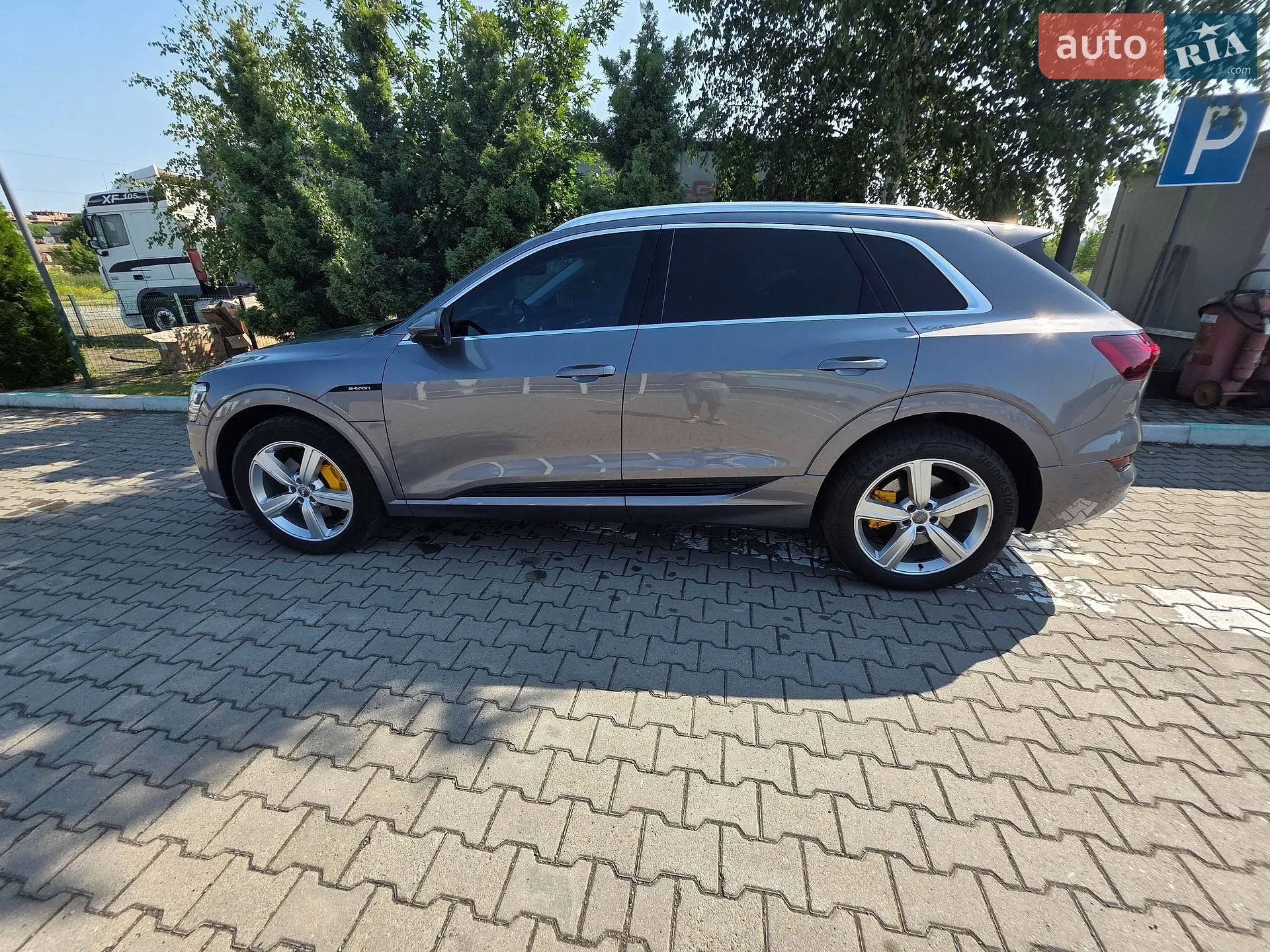 2020 Audi e-tron - мініатюра 6
