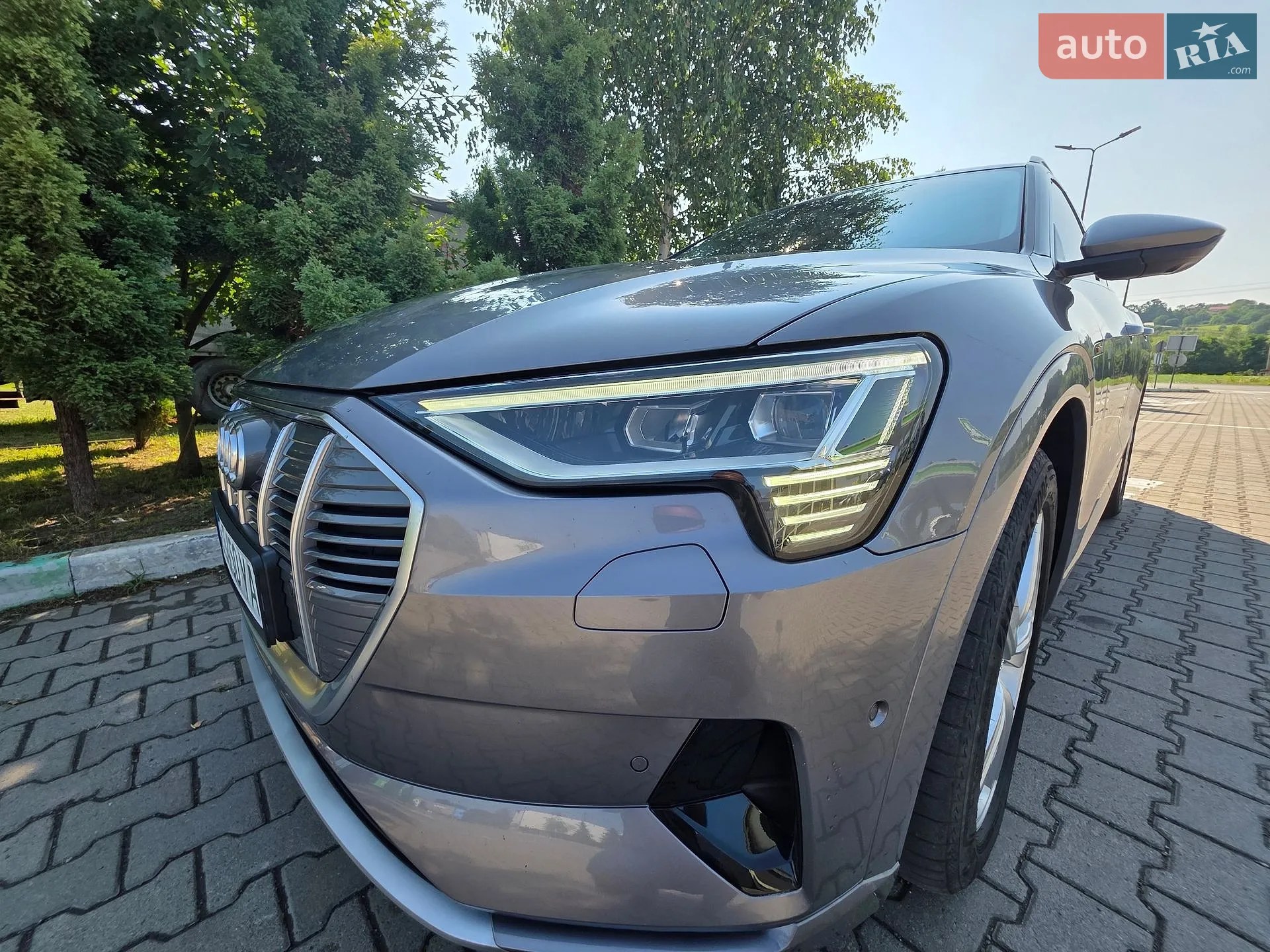 2020 Audi e-tron - мініатюра 7