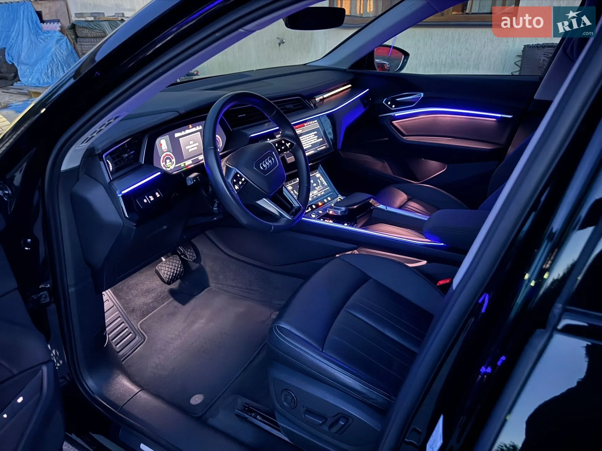 2022 Audi e-tron - мініатюра 11