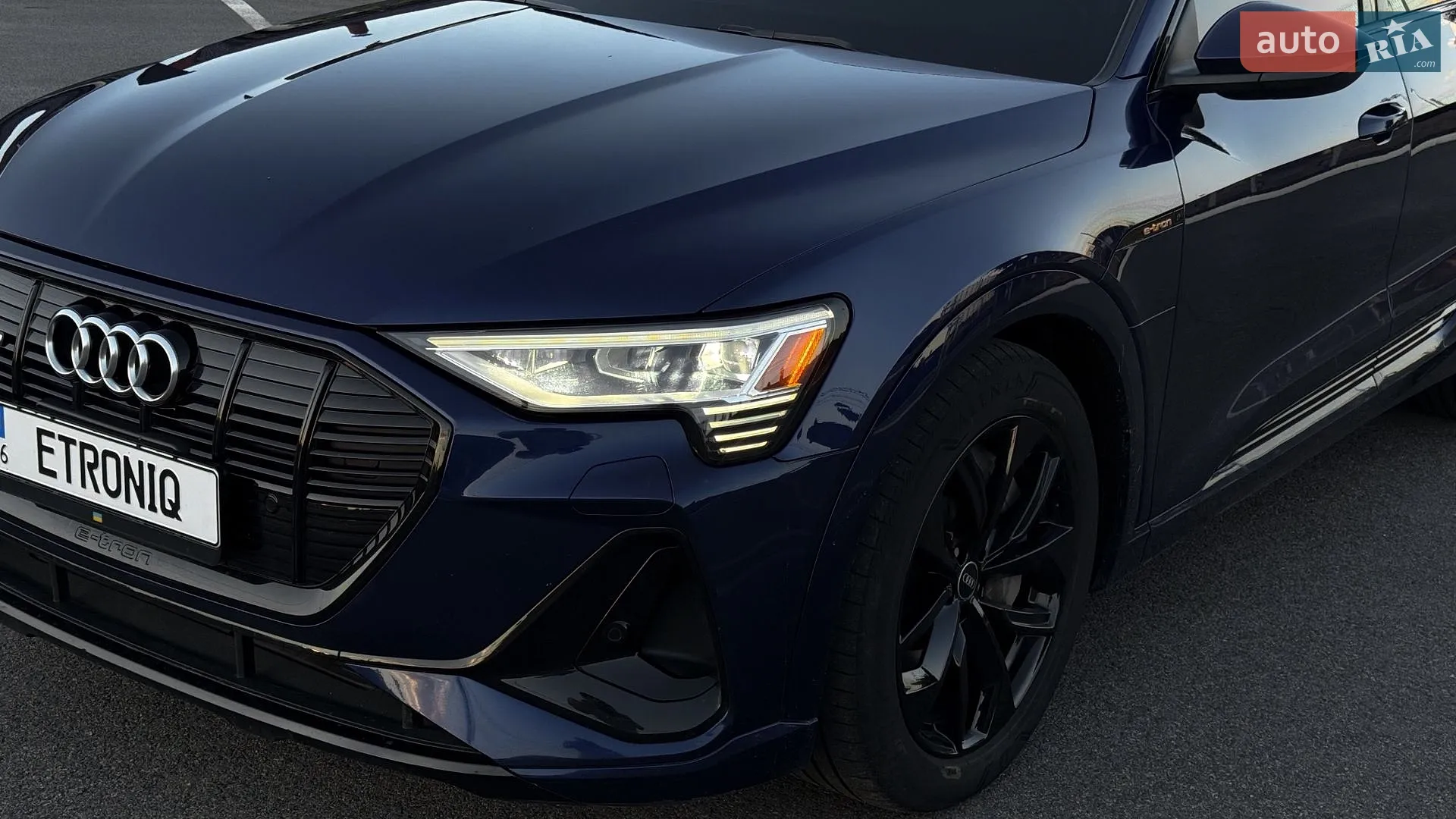 2020 Audi e-tron - мініатюра 9