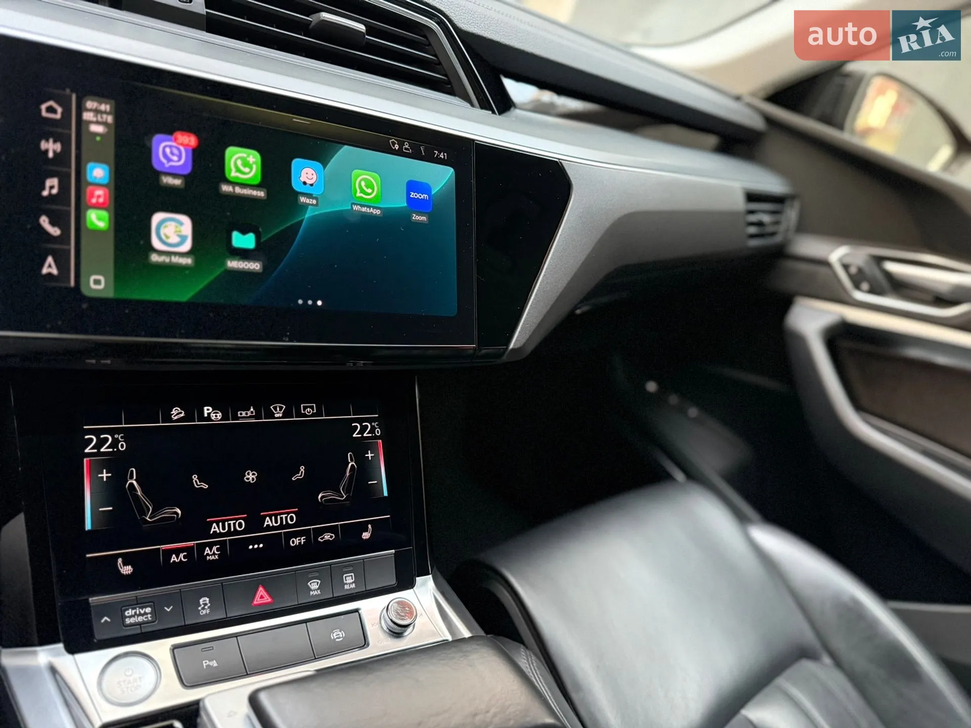 2020 Audi e-tron - мініатюра 12