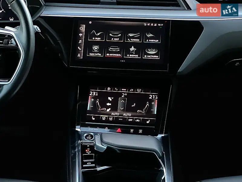 Внедорожник / Кроссовер Audi e-tron 2021 в Новоселице
