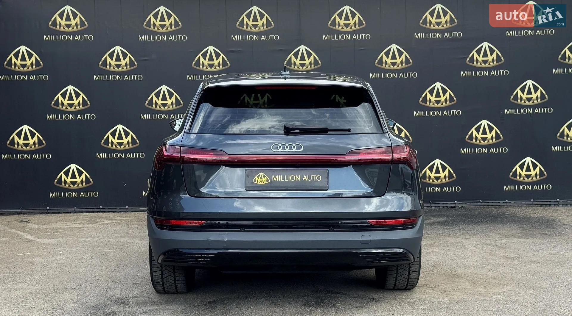 2020 Audi e-tron - мініатюра 5
