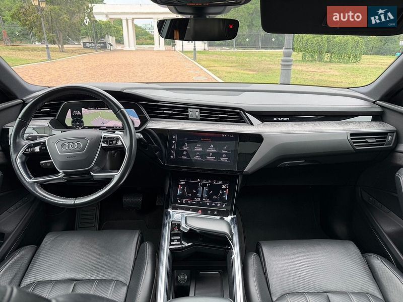 Внедорожник / Кроссовер Audi e-tron 2019 в Одессе