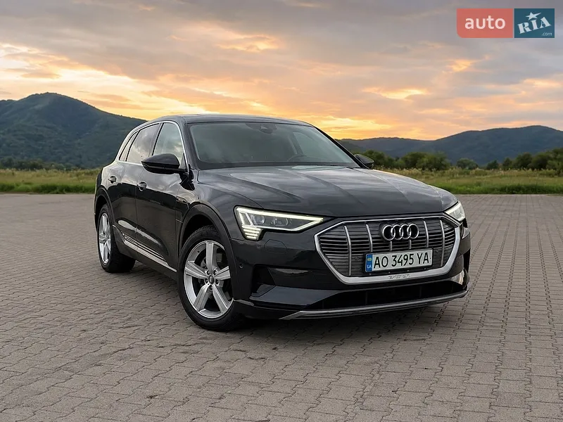 Audi e-tron 2019