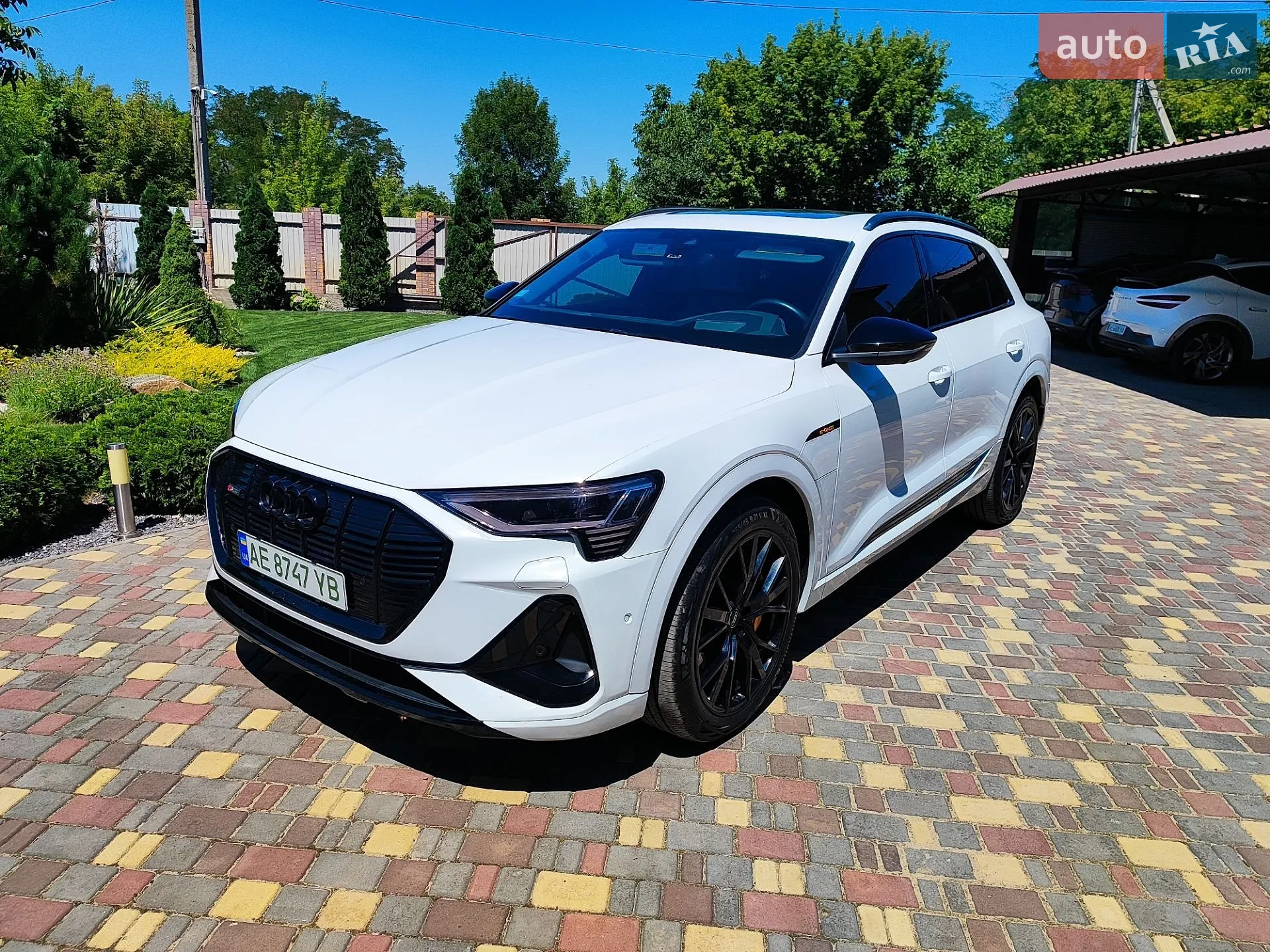 2022 Audi e-tron - мініатюра 8