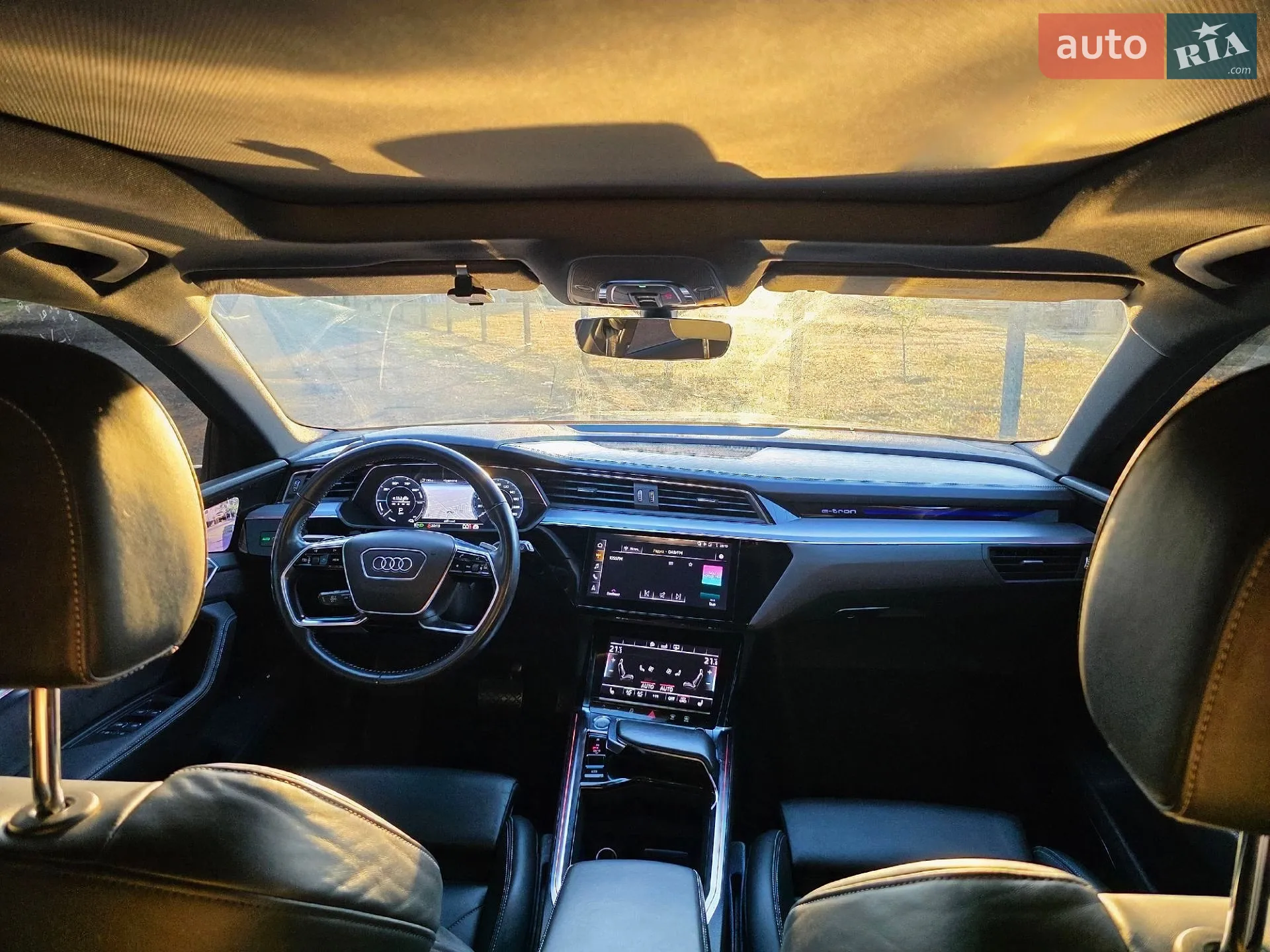 2019 Audi e-tron - мініатюра 24