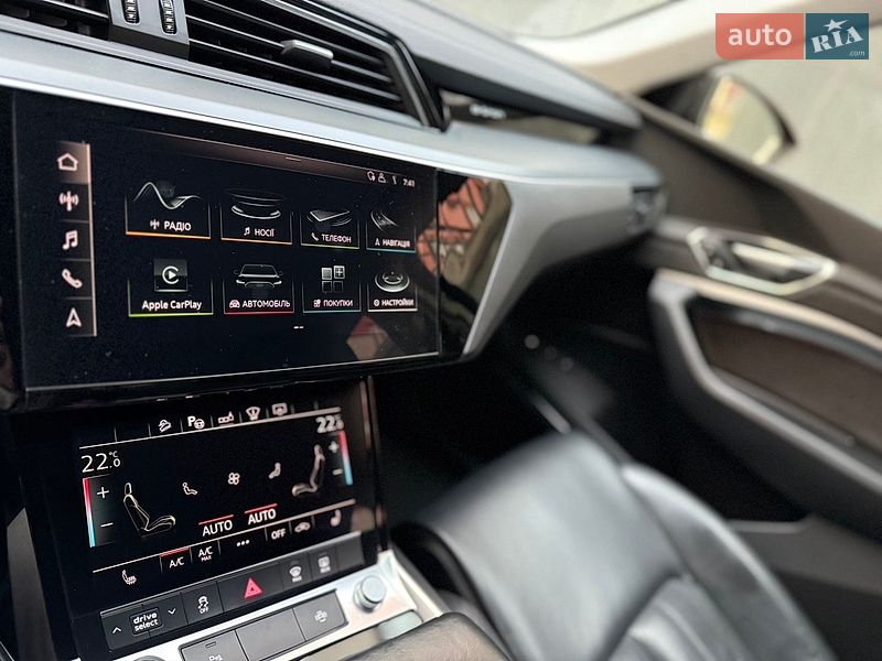 Позашляховик / Кросовер Audi e-tron 2020 в Львові