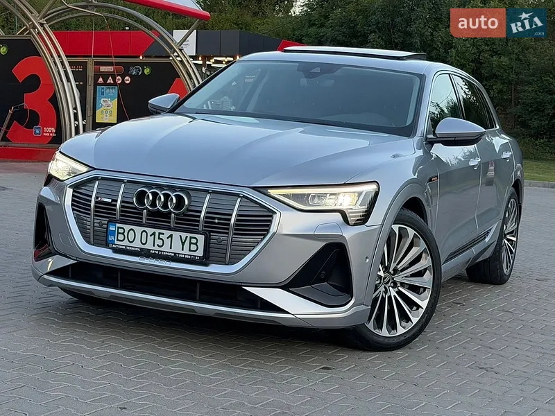 Audi e-tron 2021