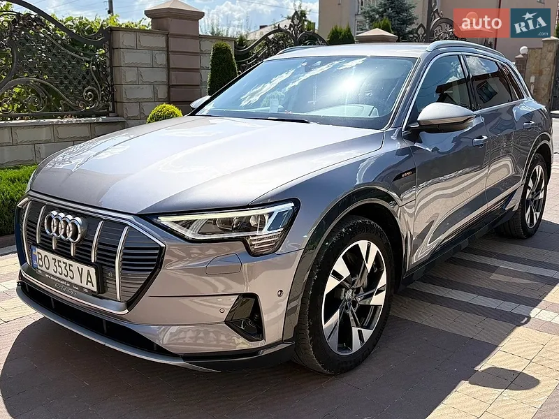 Audi e-tron