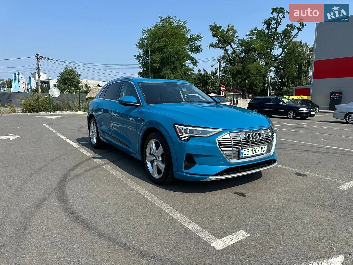 2019 Audi e-tron - мініатюра 2