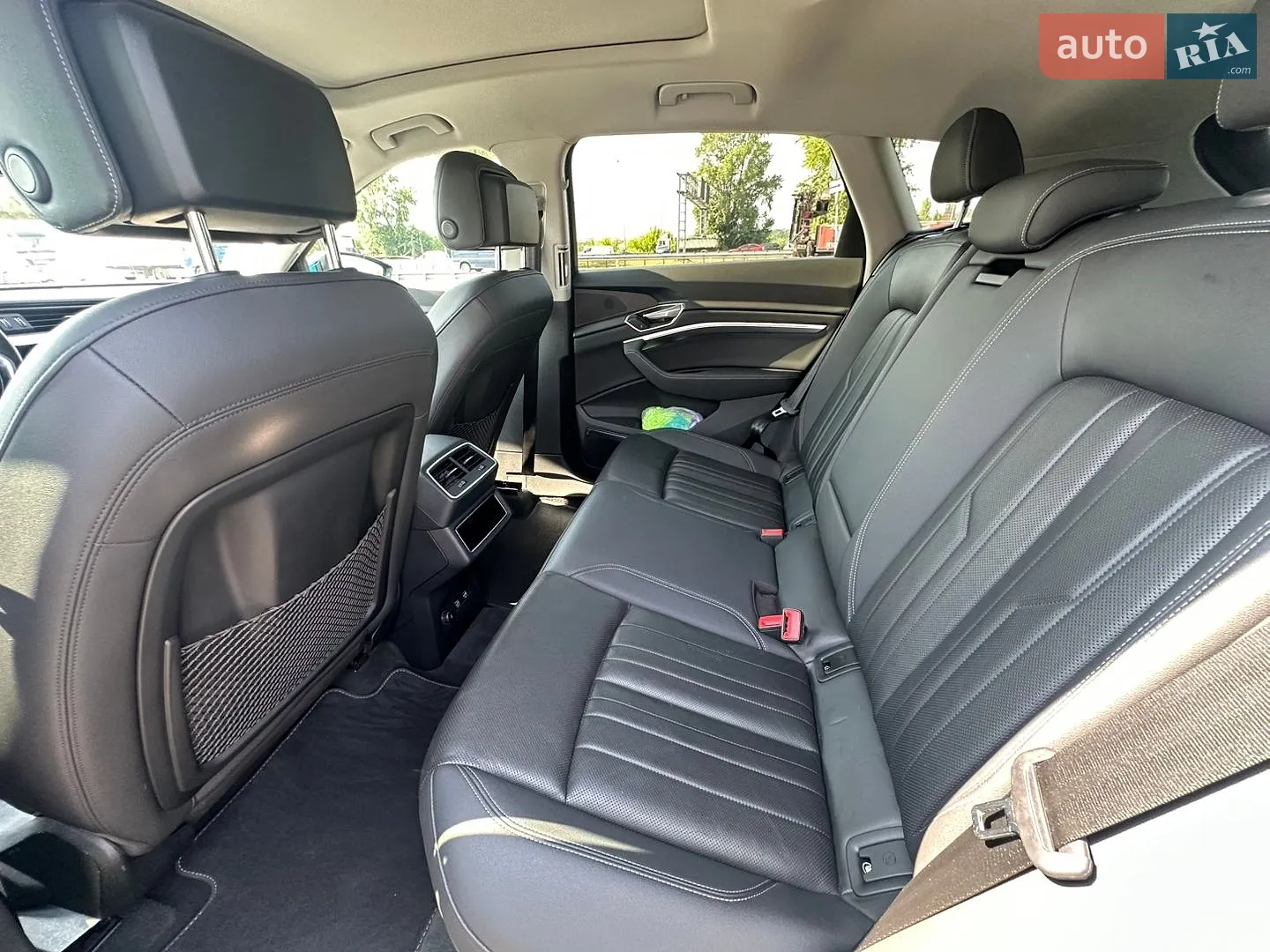 2019 Audi e-tron - мініатюра 15