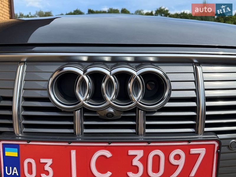Позашляховик / Кросовер Audi e-tron 2022 в Луцьку