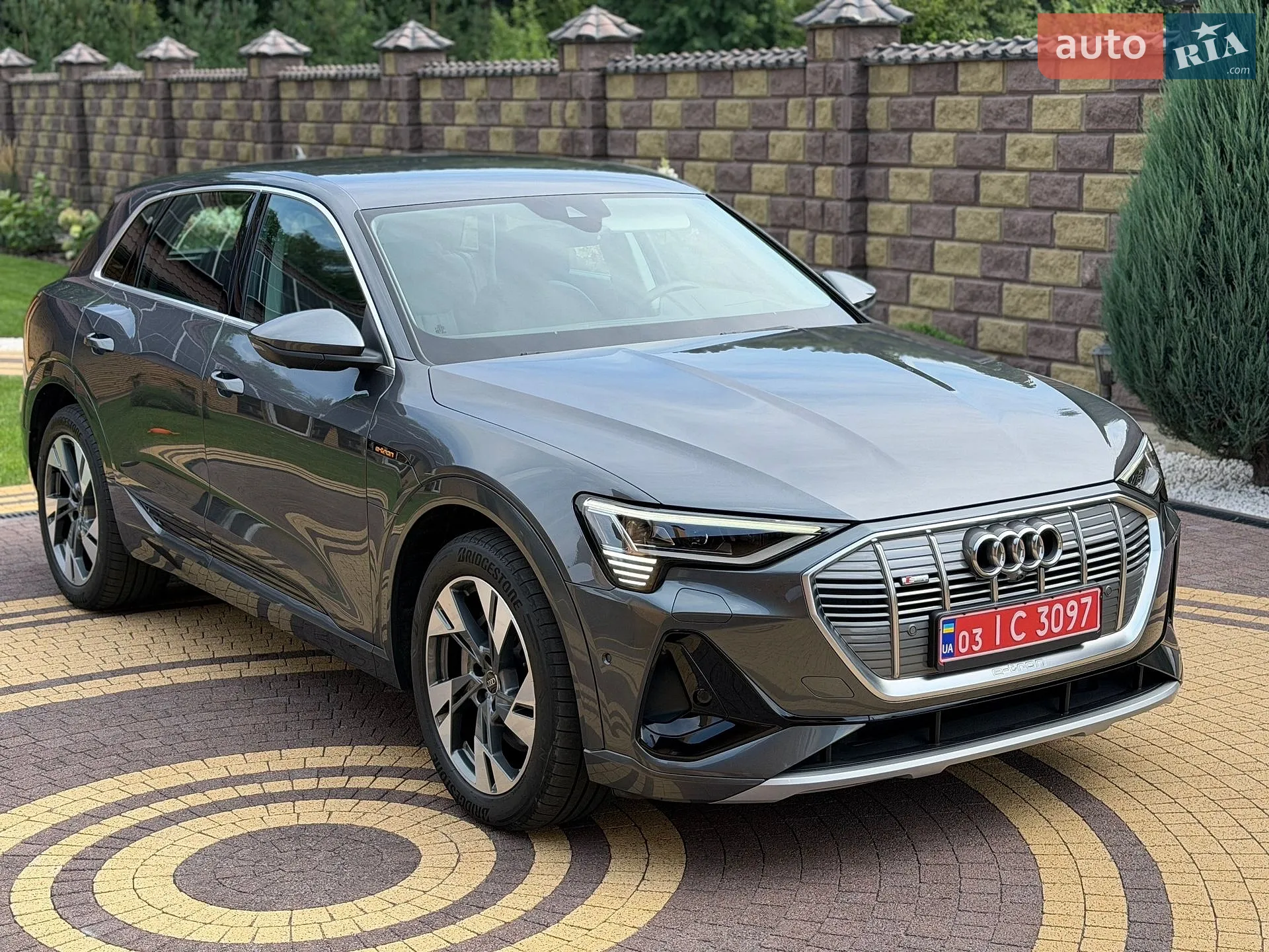 2022 Audi e-tron - мініатюра 18