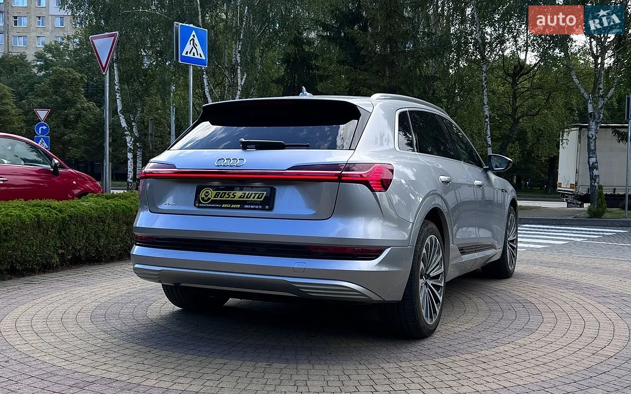 2019 Audi e-tron - мініатюра 8