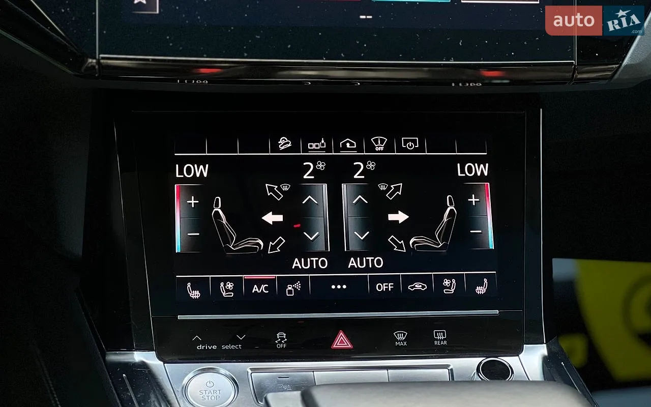 2019 Audi e-tron - мініатюра 21