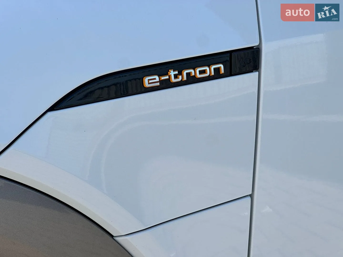 2019 Audi e-tron - мініатюра 13