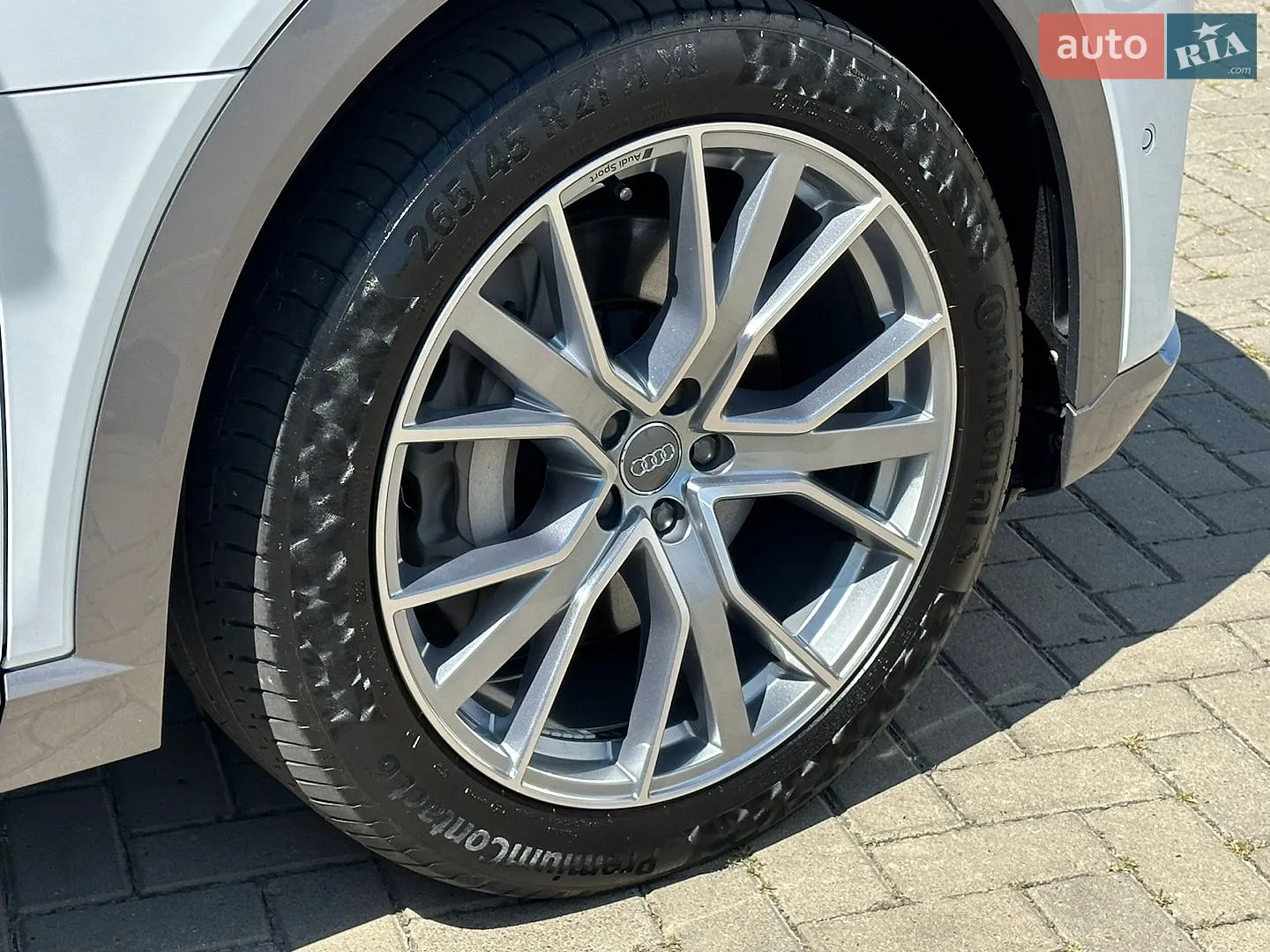 2019 Audi e-tron - мініатюра 4