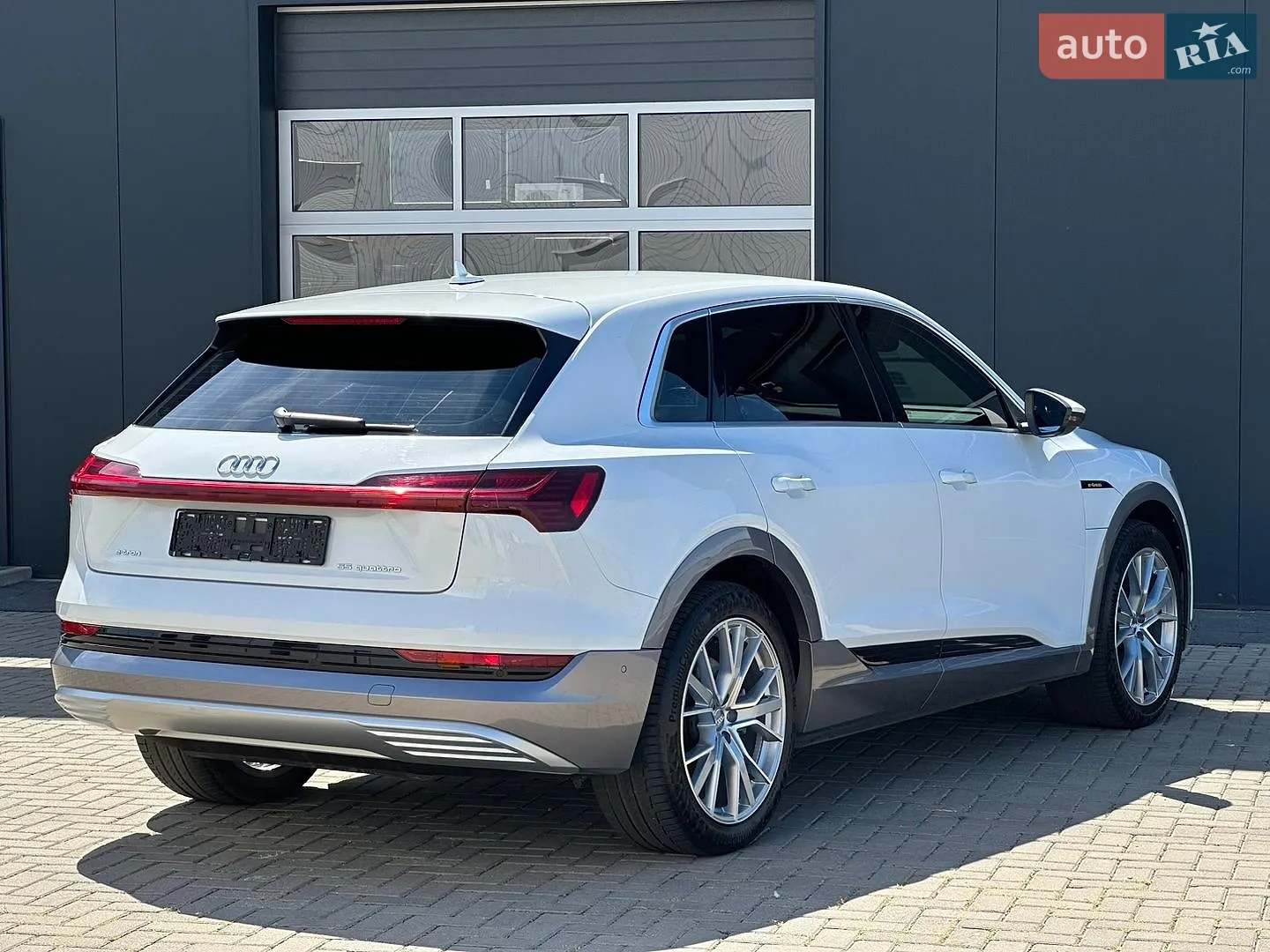 2019 Audi e-tron - мініатюра 20